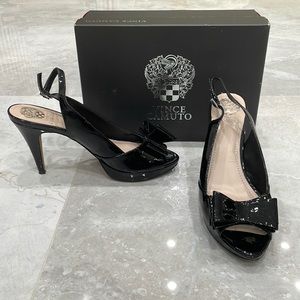 Women’s Vince Camuto ANISHA Black Bow Heel - Size 10